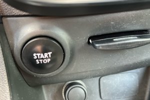 RENAULT CLIO 4 1.5 DCI DIESEL - 2016год / 111189km 17