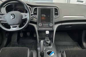 RENAULT MEGANE SDN 1.5 DCI DIESEL - 2019год / 72120km 10