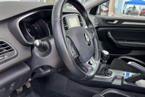 RENAULT MEGANE SDN 1.5 DCI DIESEL - 2019год / 72120km 12