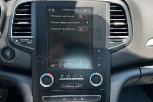 RENAULT MEGANE SDN 1.5 DCI DIESEL - 2019год / 73882km 18