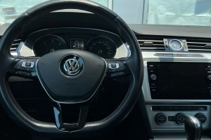 VOLKSWAGEN PASSAT 2.0 TDI A/T DIESEL - 2018год / 98852km 13