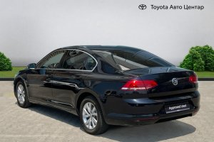 VOLKSWAGEN PASSAT 2.0 TDI A/T DIESEL - 2018год / 98852km 7